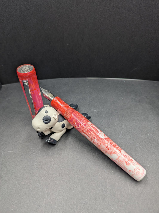 B24 - (Fountain Telling) - Lipstick Lesbian