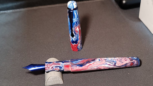 F14 - Federalist Pens and Paper Collaboration "Stars and Stripes"