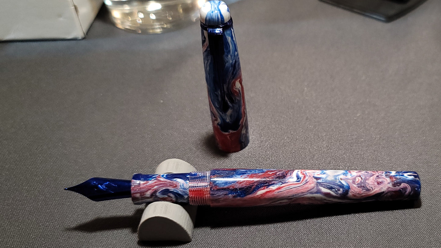 F14 - Federalist Pens and Paper Collaboration "Stars and Stripes"