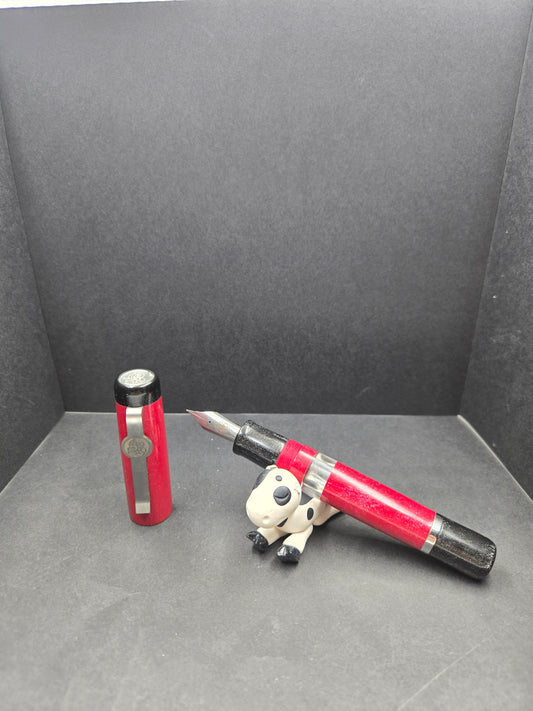 B46 - König - Candy Apple Red w/Black trim