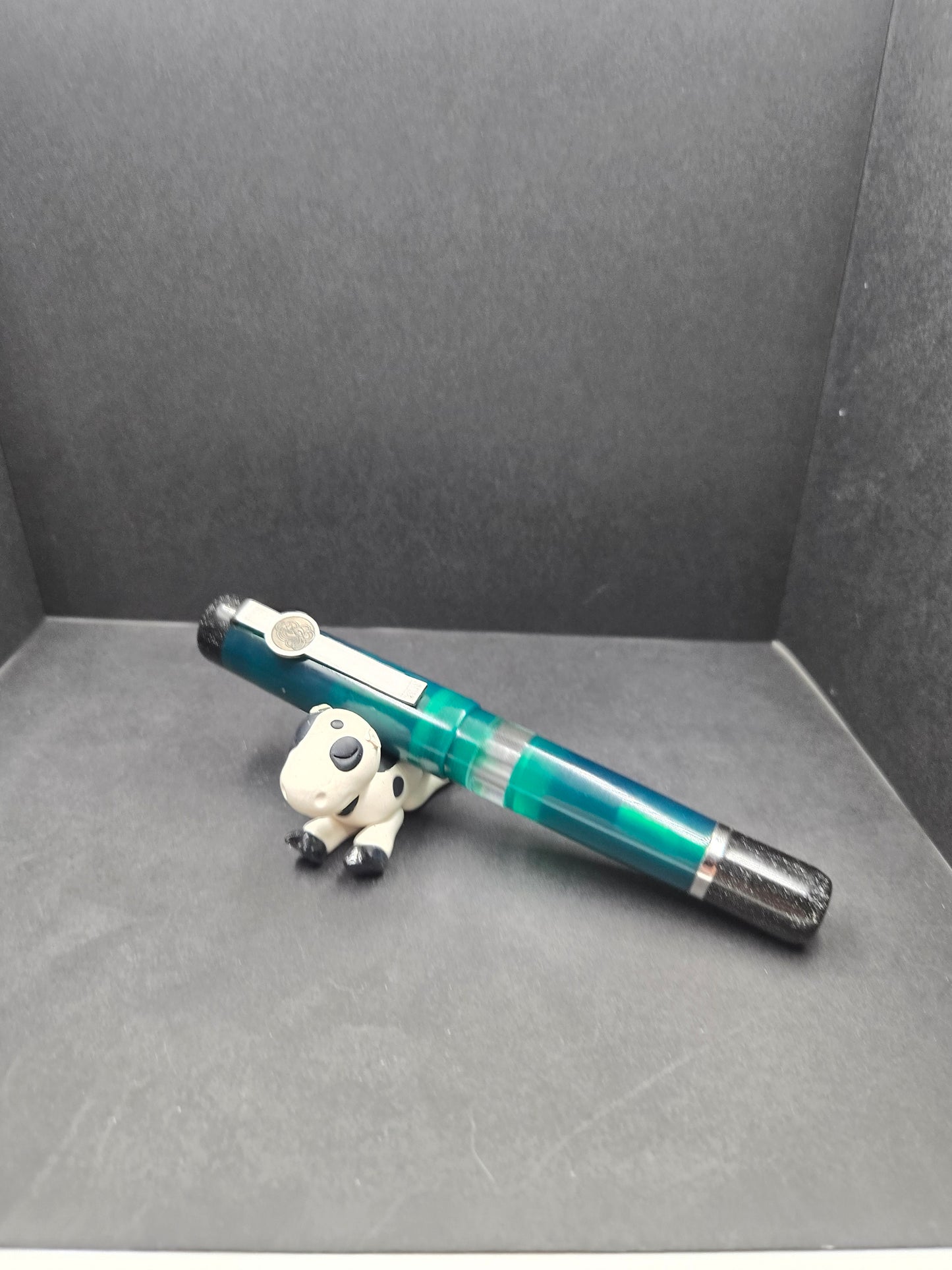 B46 - König - Translucent Forrest Green w/Black trim