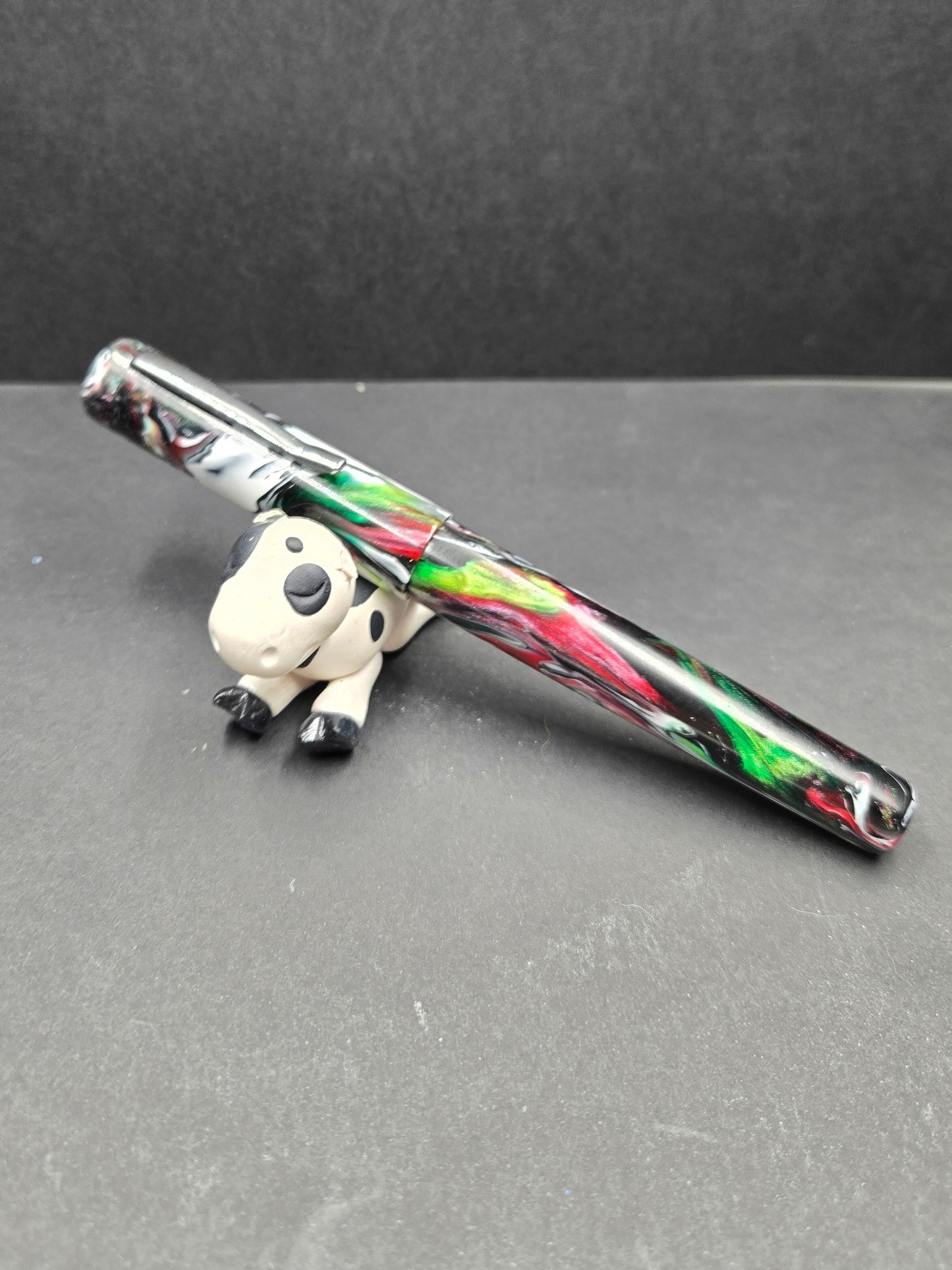 B24 - (Fountain Telling) - Rotten Watermelonw/clip