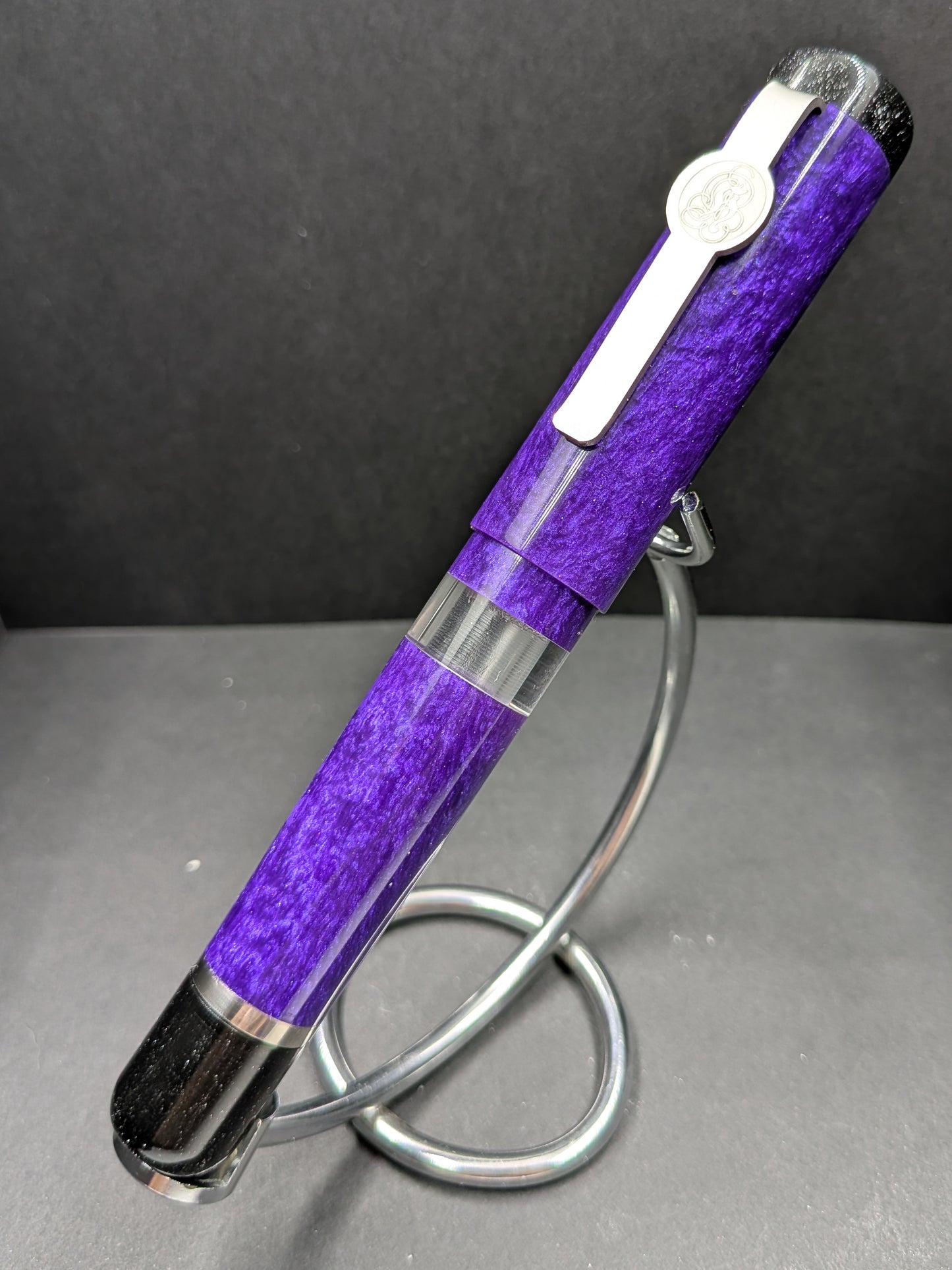 B46 - König - Blue Violet, Black Trim (Piston Filler)