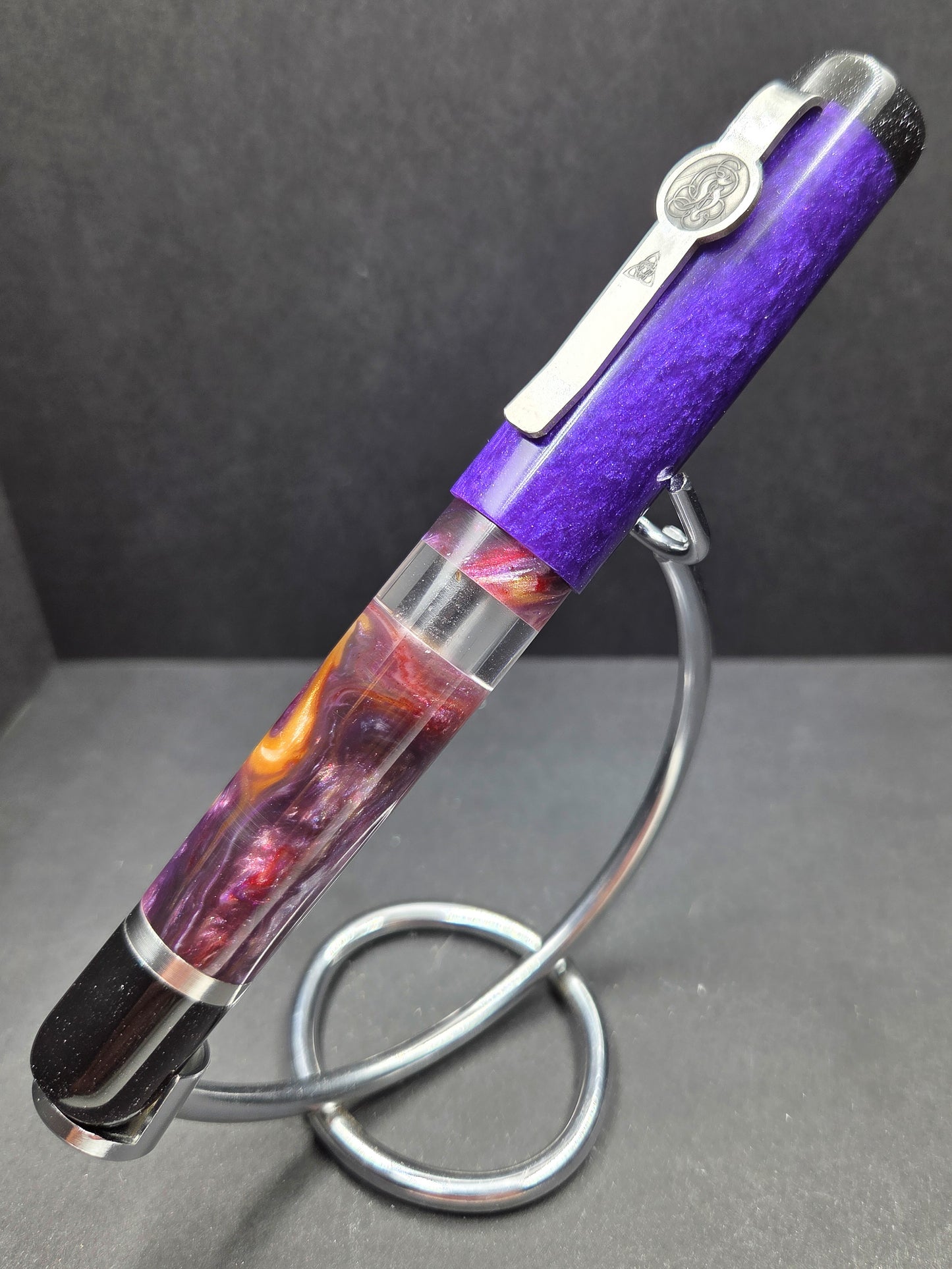 B46 - König - Jewel Tone and Violet