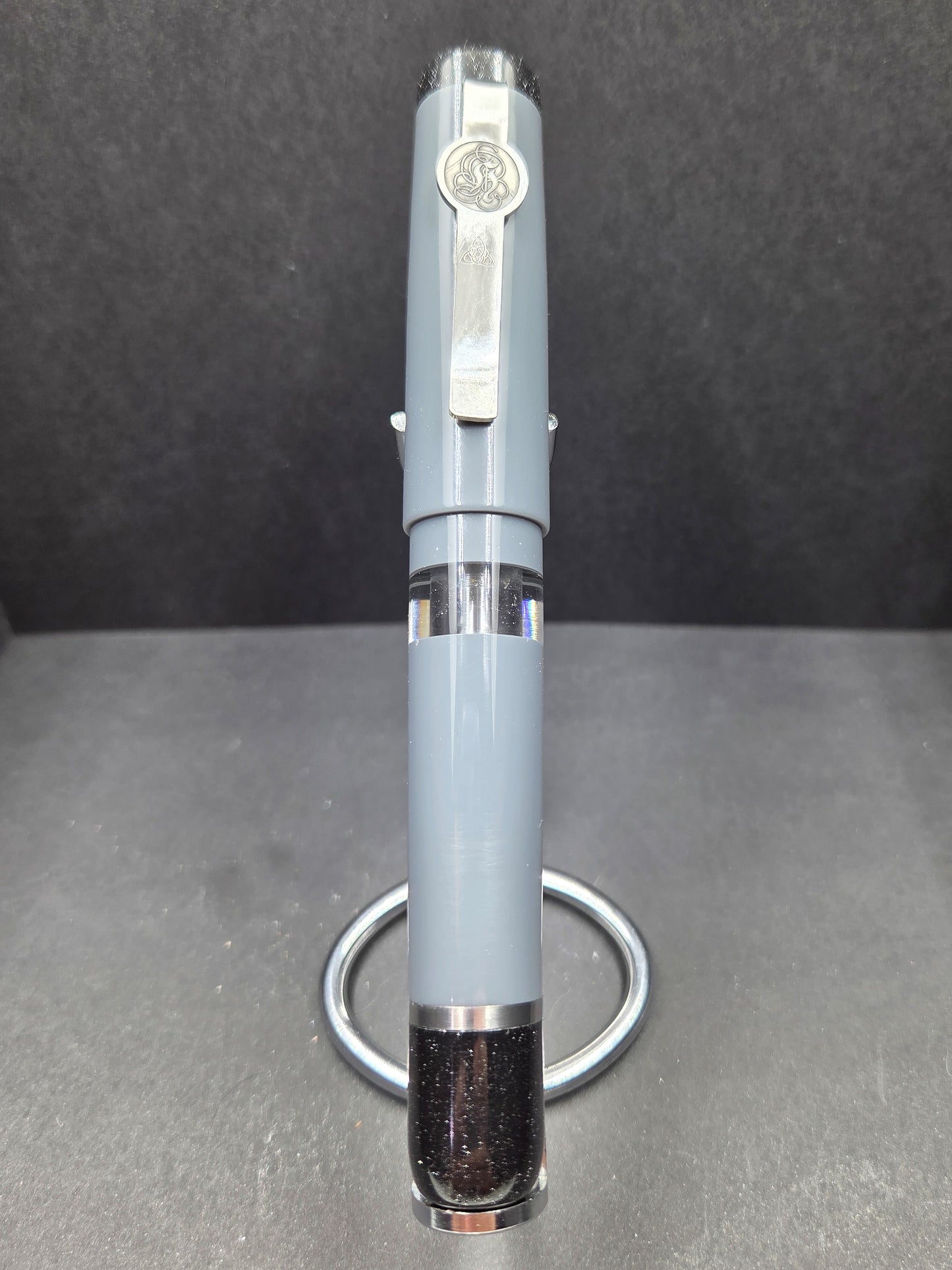 B46 - König - Battleship Grey w/Black trim