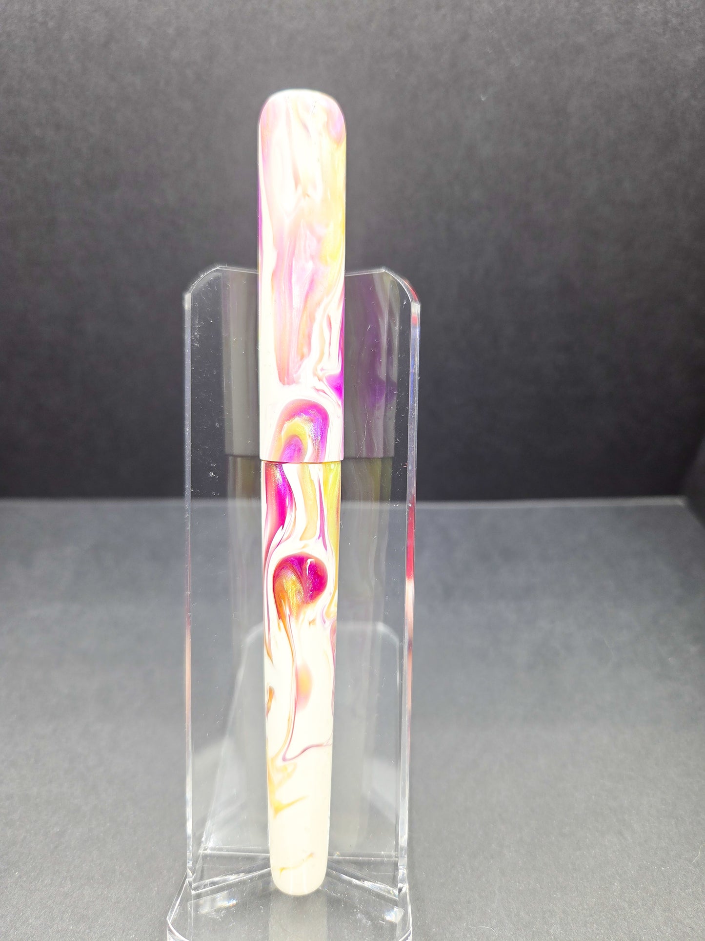 B14 -  Erste - Brooks - Water Lilly Koi
