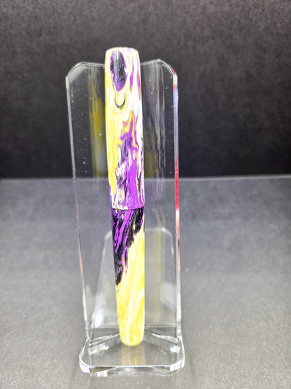 F14 - Taschenstift - Fountain Telling - Assume Nothing