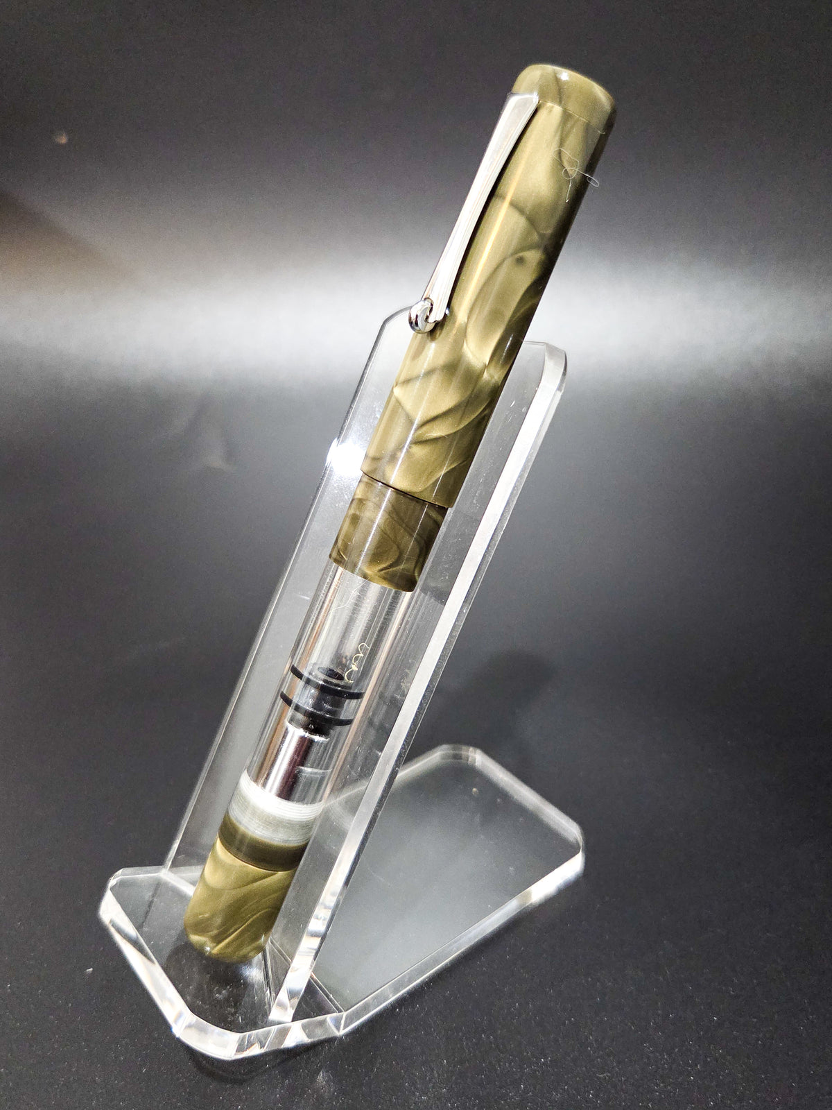 A24 - Juma Olive Dragon - Kölbenfüller