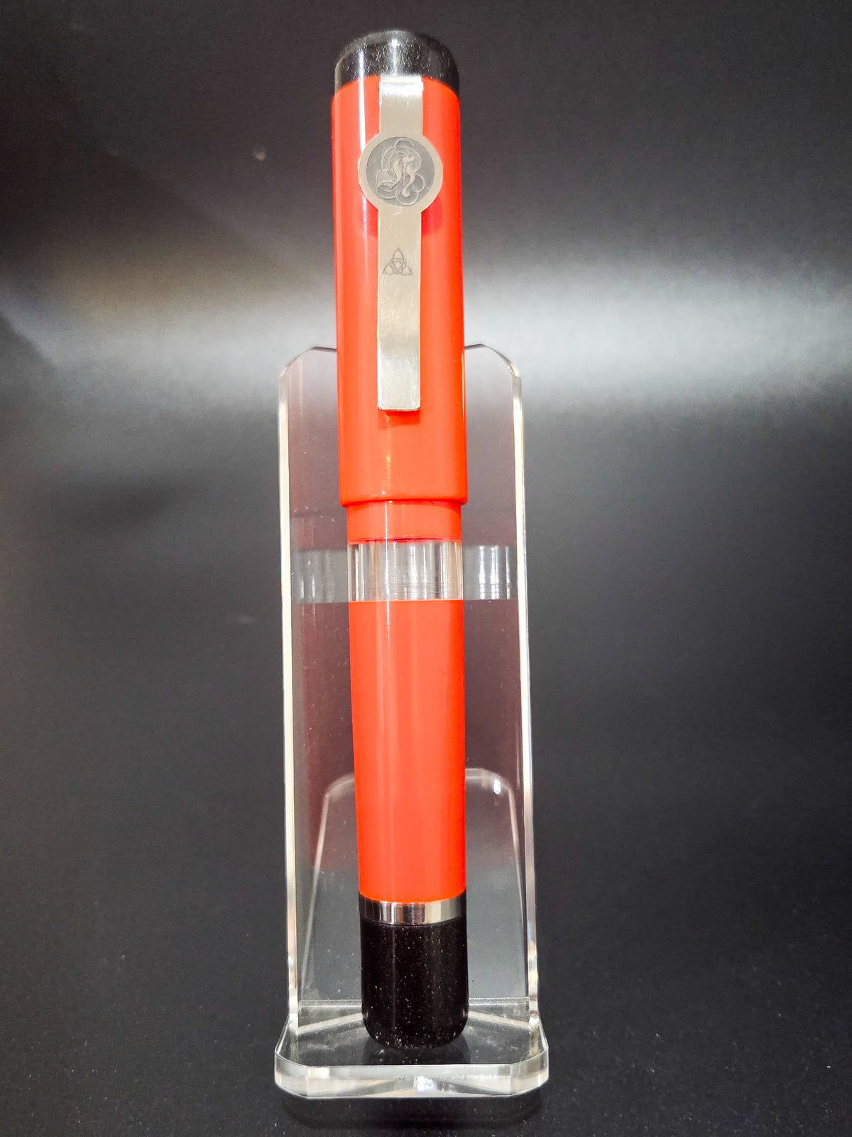 B46 - König - Orange and Black - Piston Filler