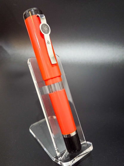 B46 - König - Orange and Black - Piston Filler