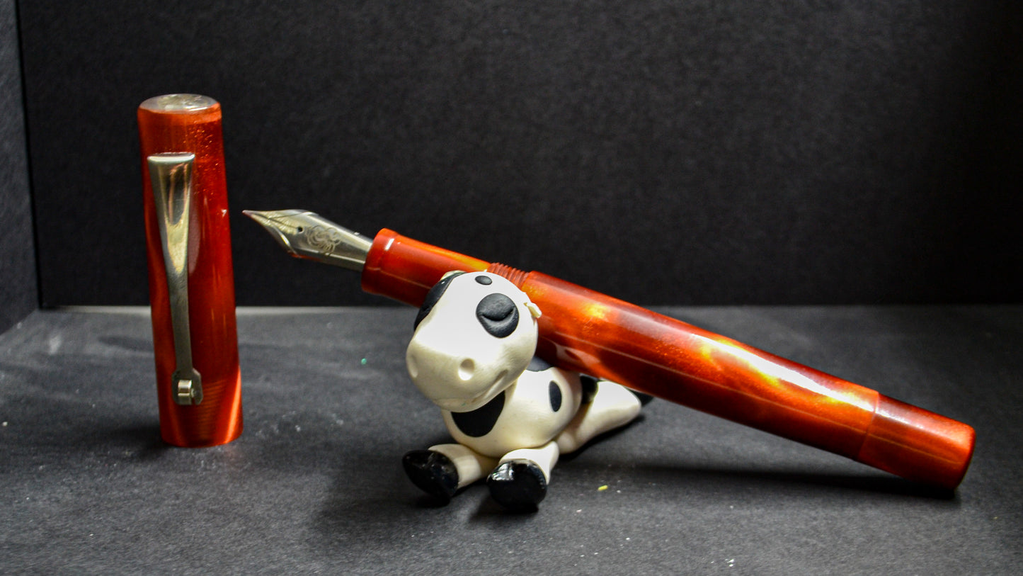 F24 - Pourly Controlled - Kolbenfüller (orange)