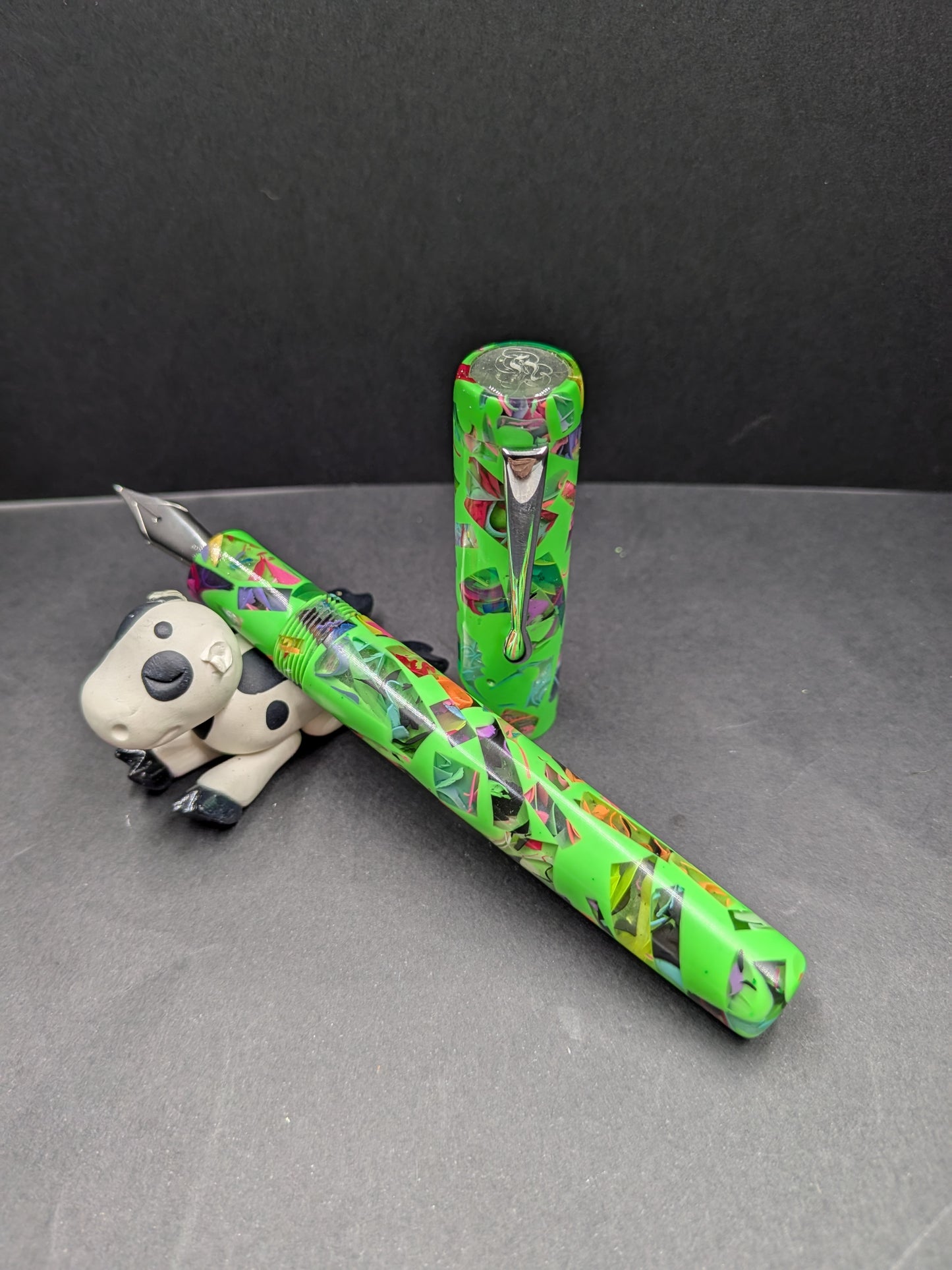 B36 - (Evancio) Neon Green Mosaic