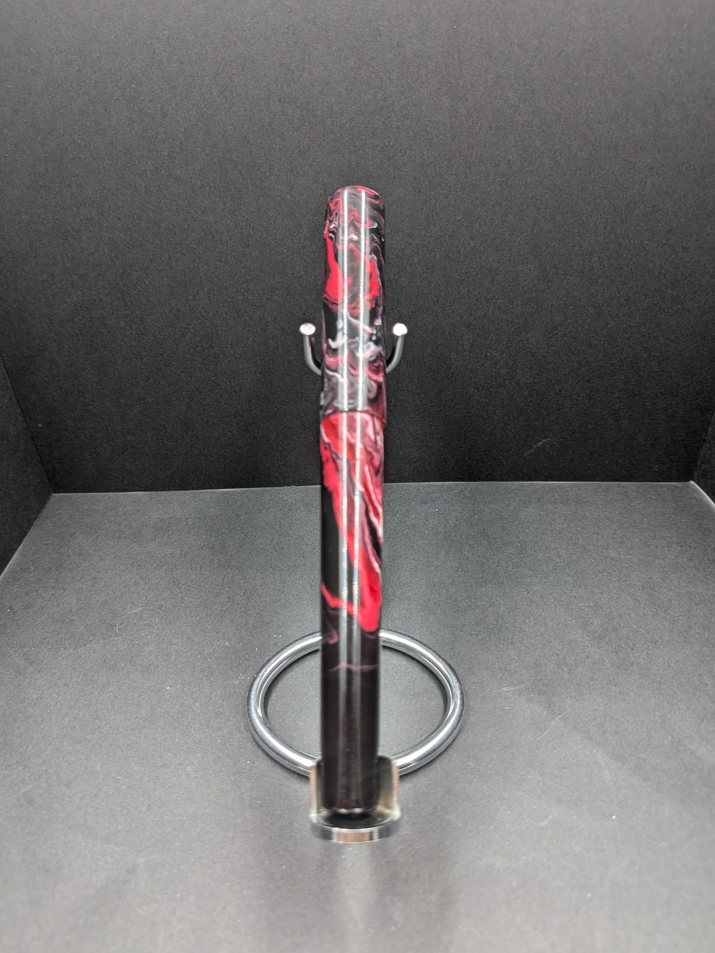 B24 - Black, red, white