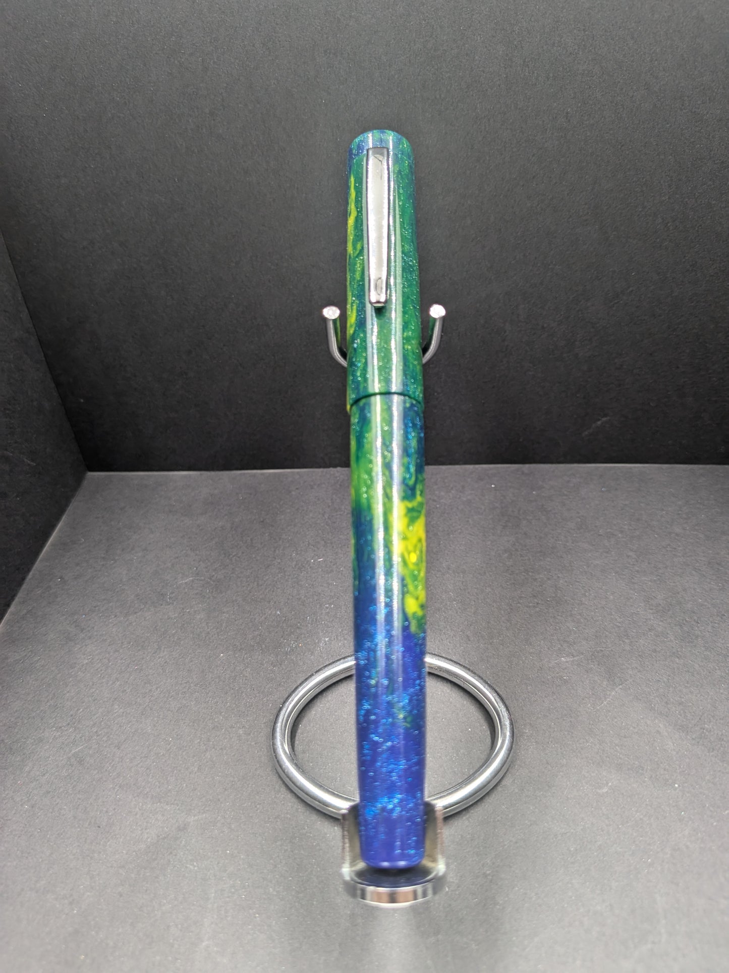 B24 - (SNR) - Maze and Blue