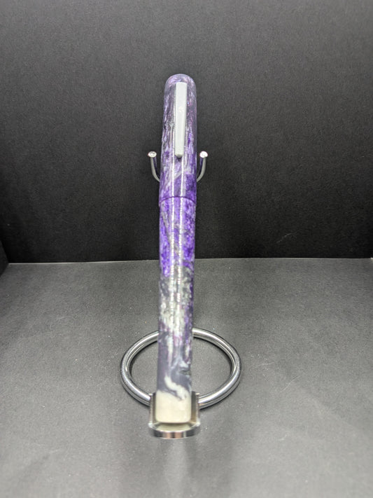 B24 - Purple and White