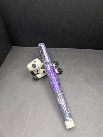 B24 - Purple and White