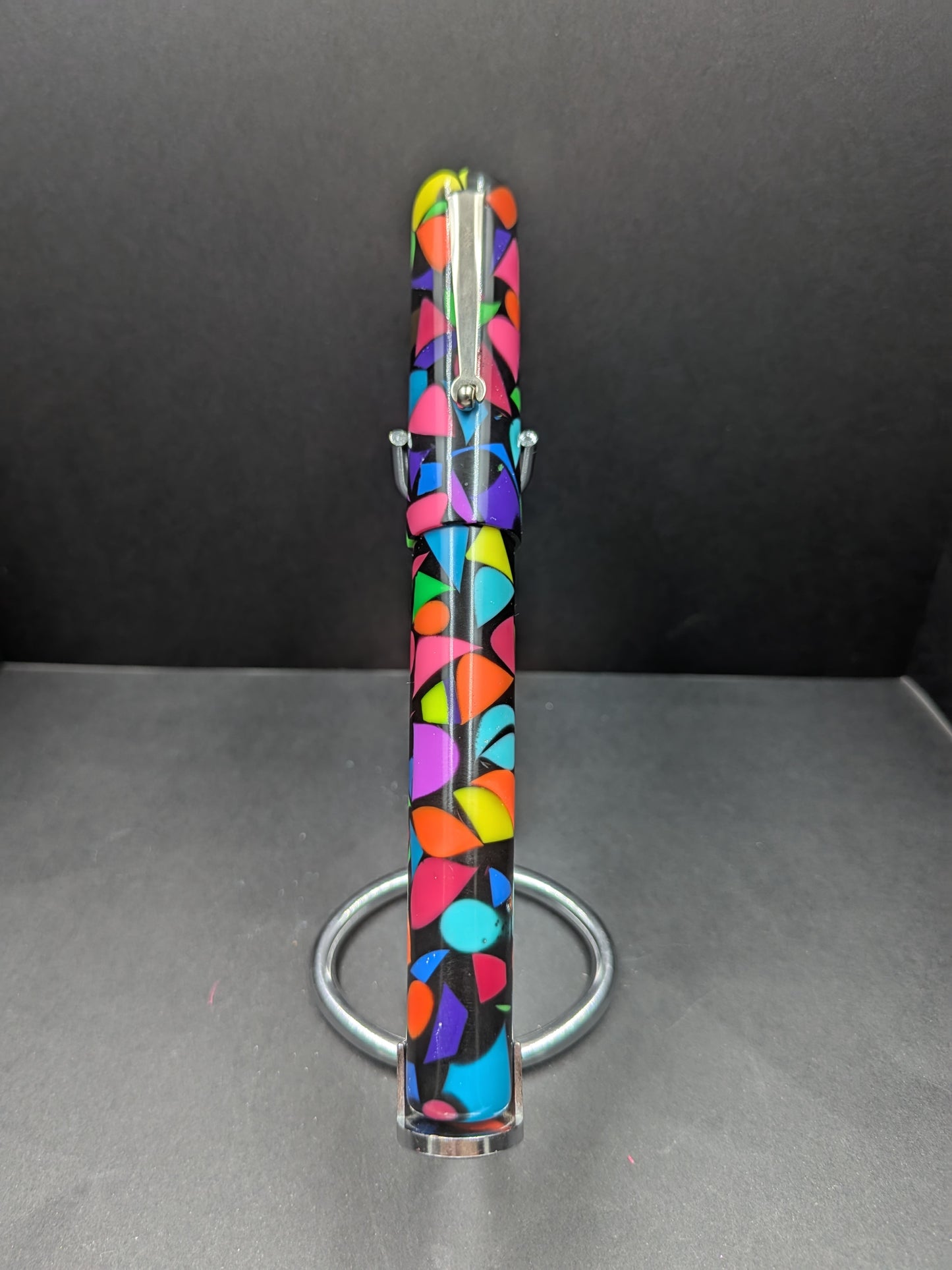 B36 - (Evancio) Florescent 80's Mosaic