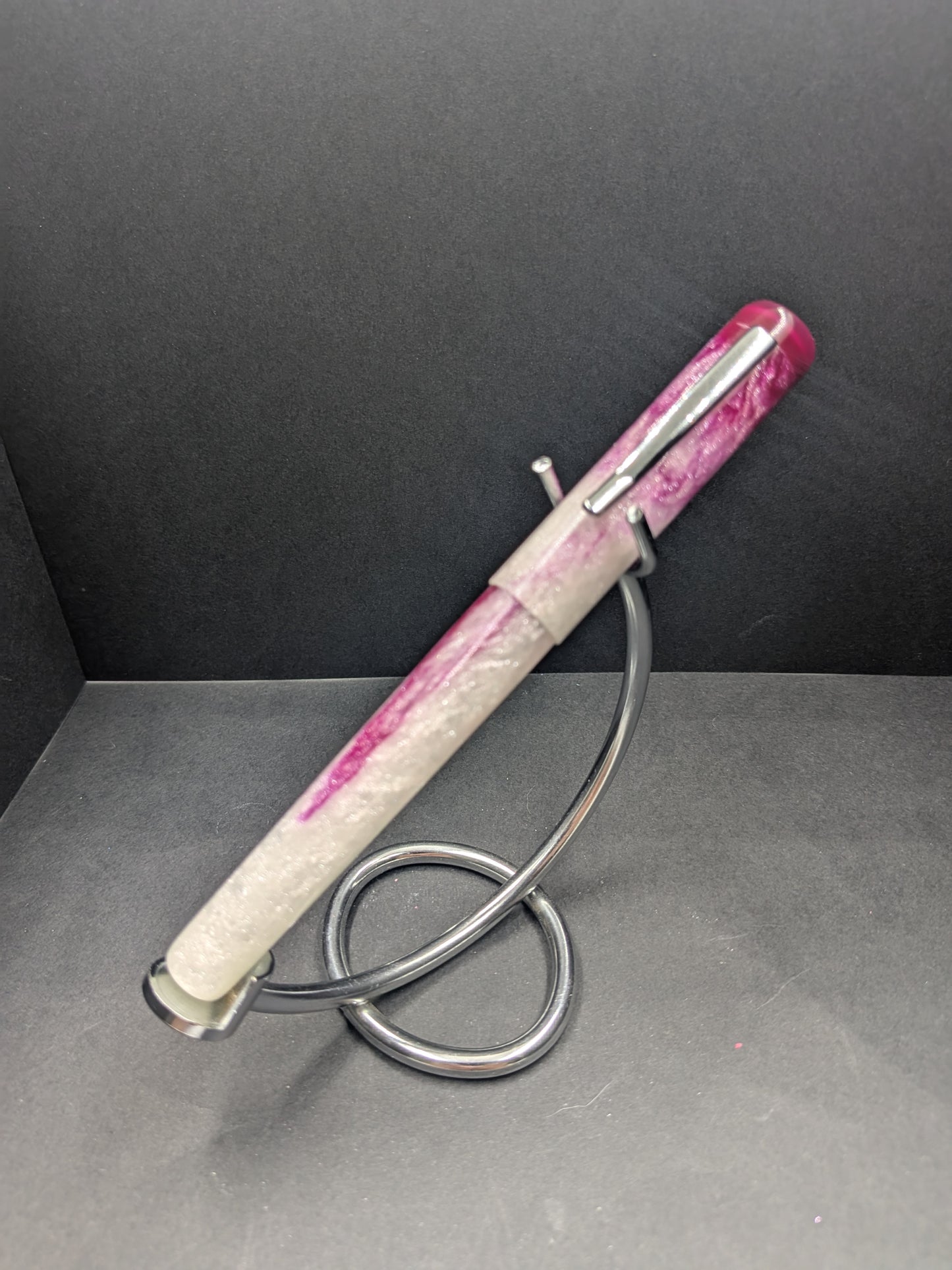 B24 - SNR - Raspberry Cheesecake (with Clip)