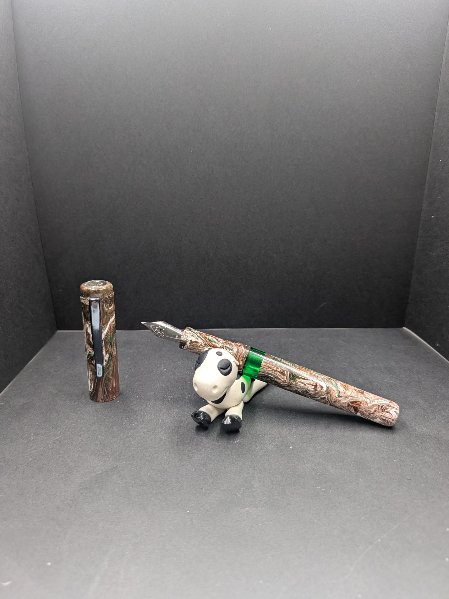 B24 - Fountain Telling - Custom 3 olive martini Kobenfuller