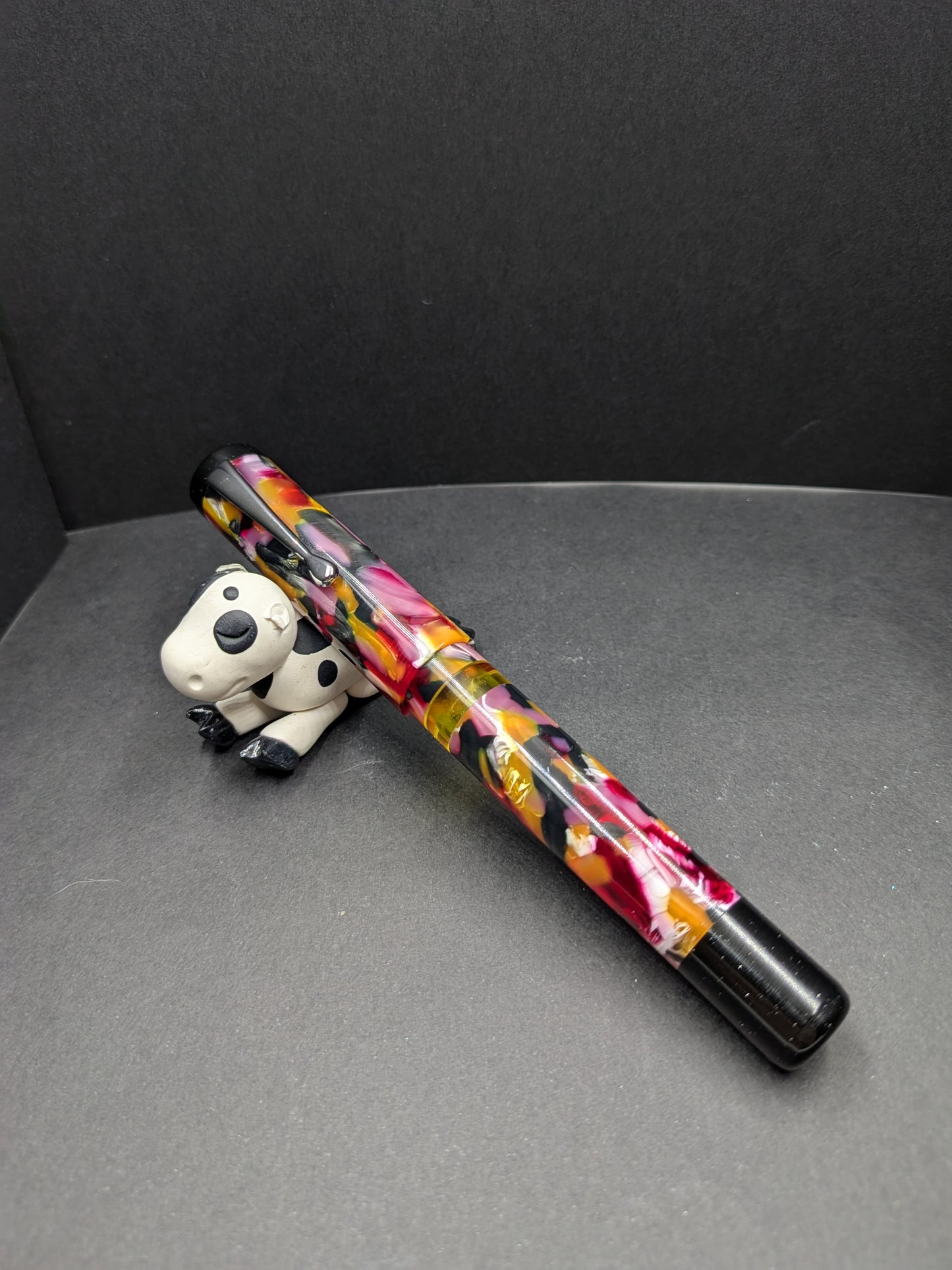 B36 - (Kolbenfüller) Rainbow pebble Cellulose Acetate (piston)