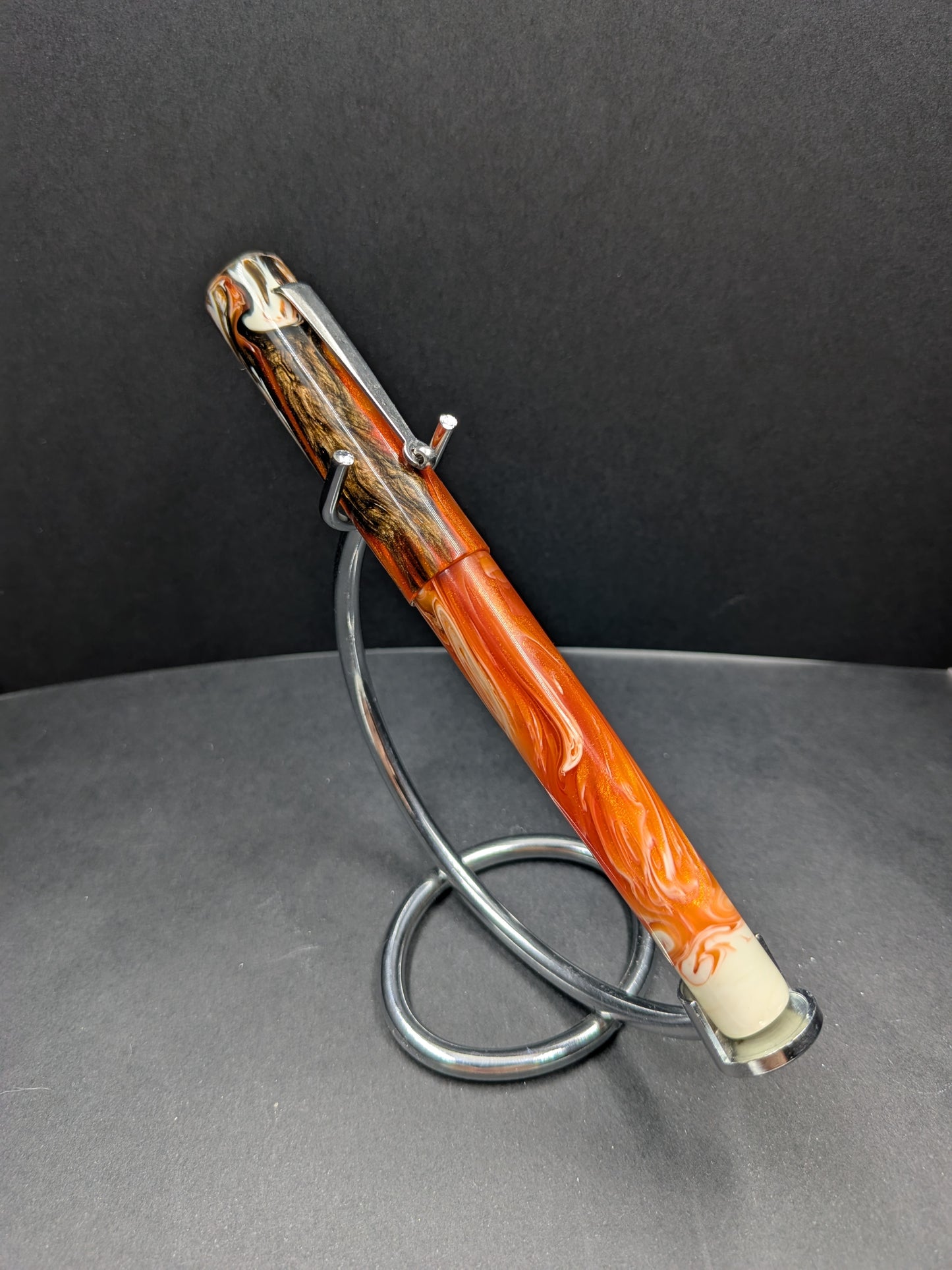 B24 - (Brooks) - Flames of the Abyss