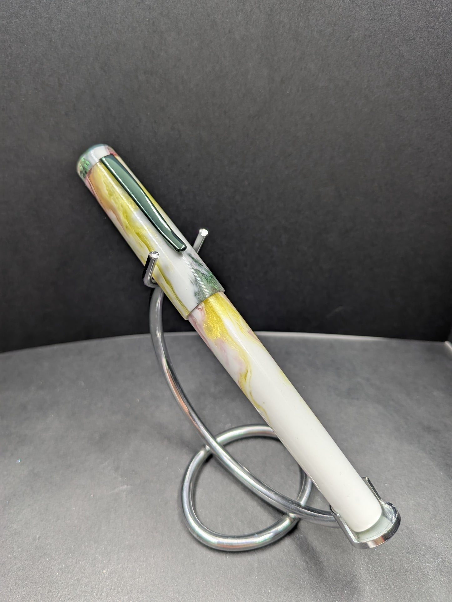 B24 - (SNR) - Texas Orchid with Emerald Clip