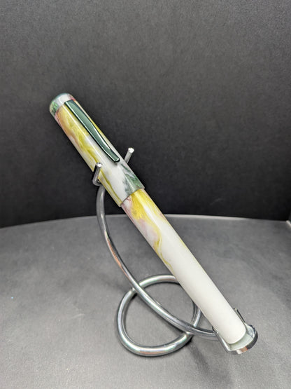 B24 - (SNR) - Texas Orchid with Emerald Clip