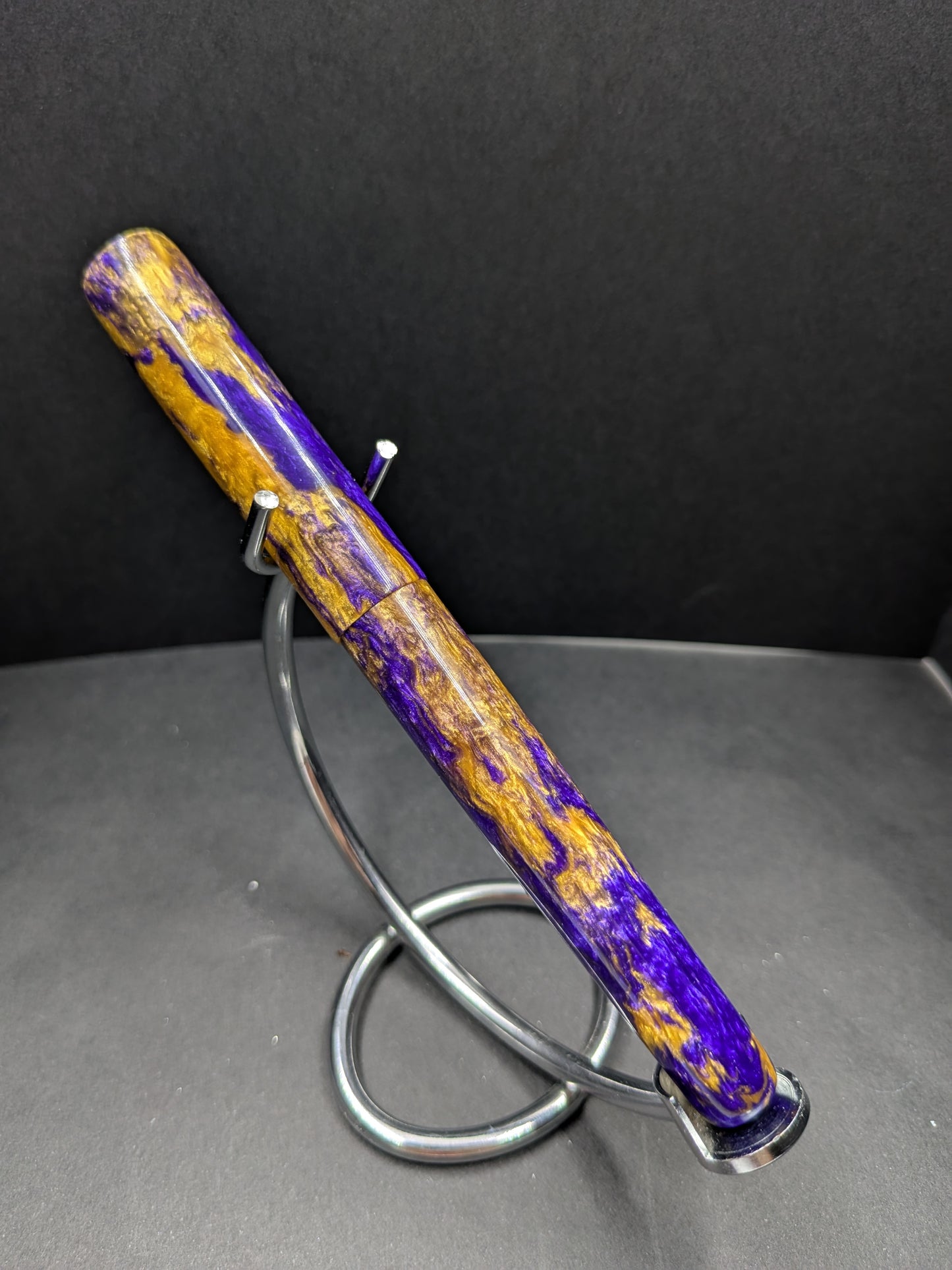 B24 - (SNR) - Beacon in Royal Purple