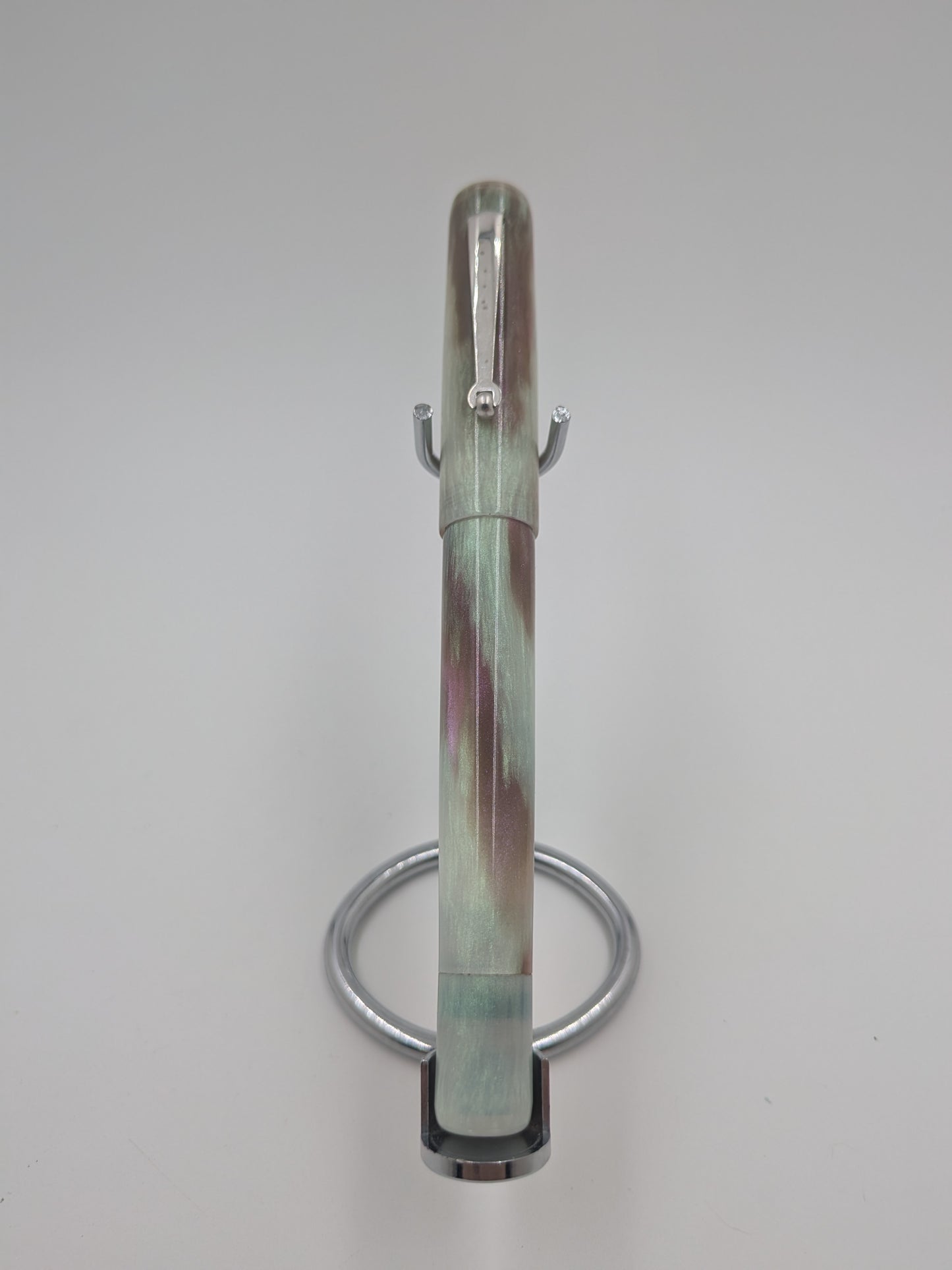 F24 - (Pourly Controlled) - Tarantula Nebula - Kolbenfüller