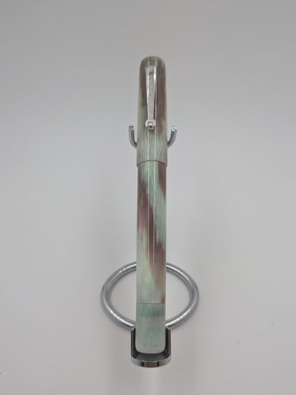 F24 - (Pourly Controlled) - Tarantula Nebula - Kolbenfüller