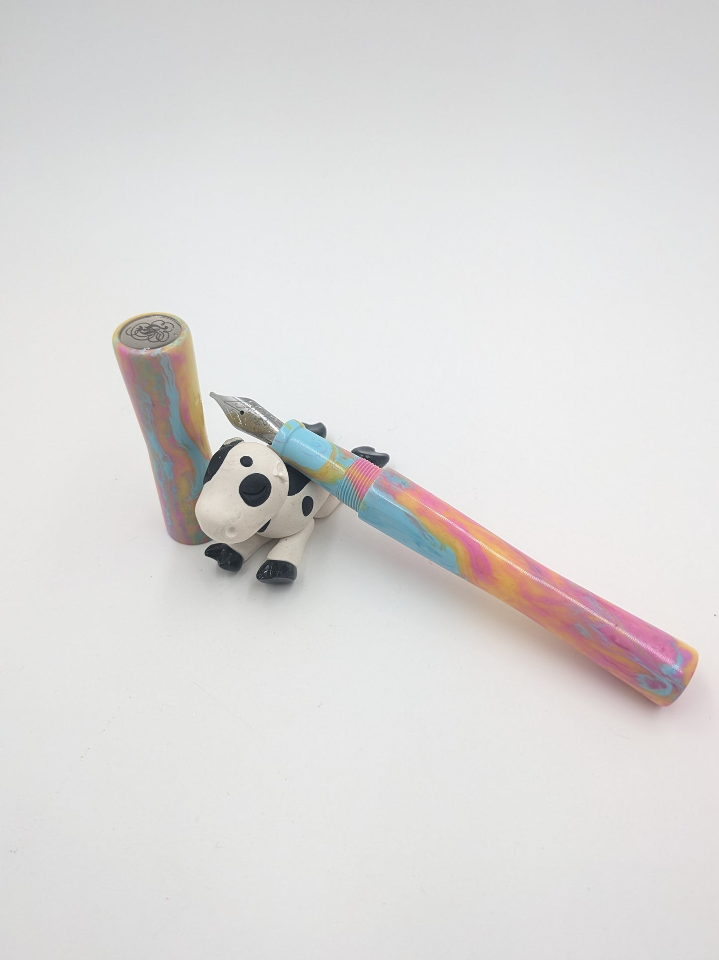 Q24 - (Fountain Telling) - Pan Sexual Flag