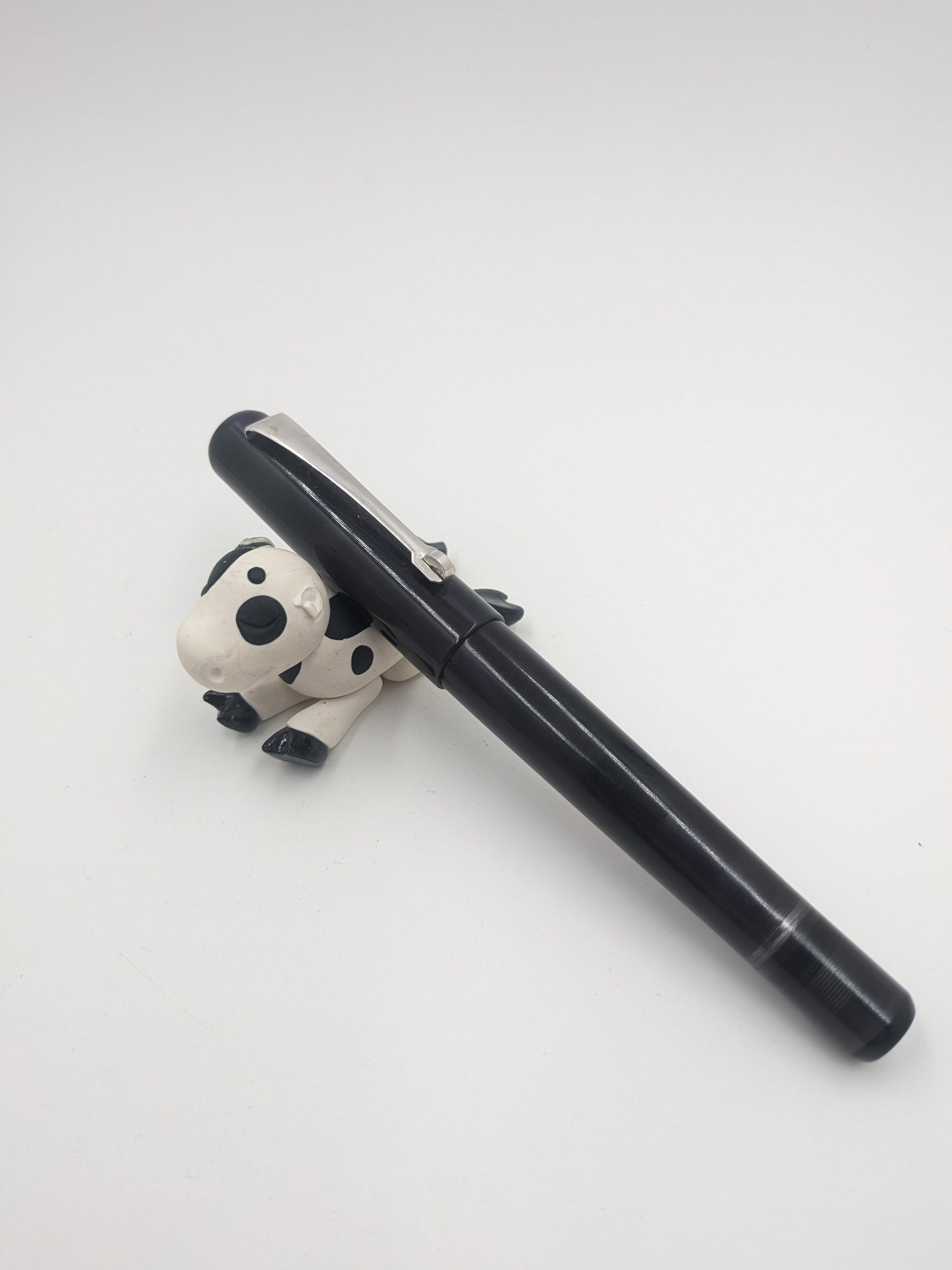 F24 - (PourlyControlled) Rewil's royal robe-Kõlbenfuller