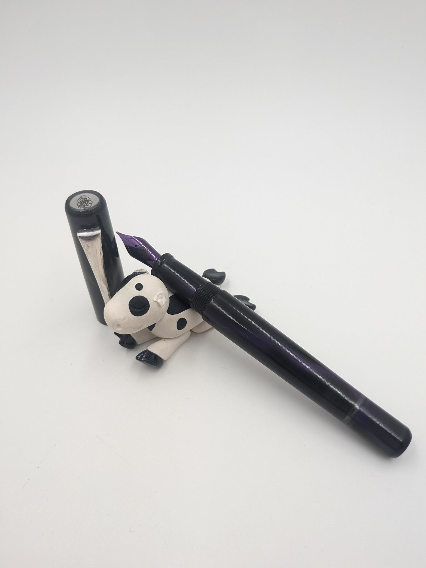 F24 - (PourlyControlled) Rewil's royal robe-Kõlbenfuller