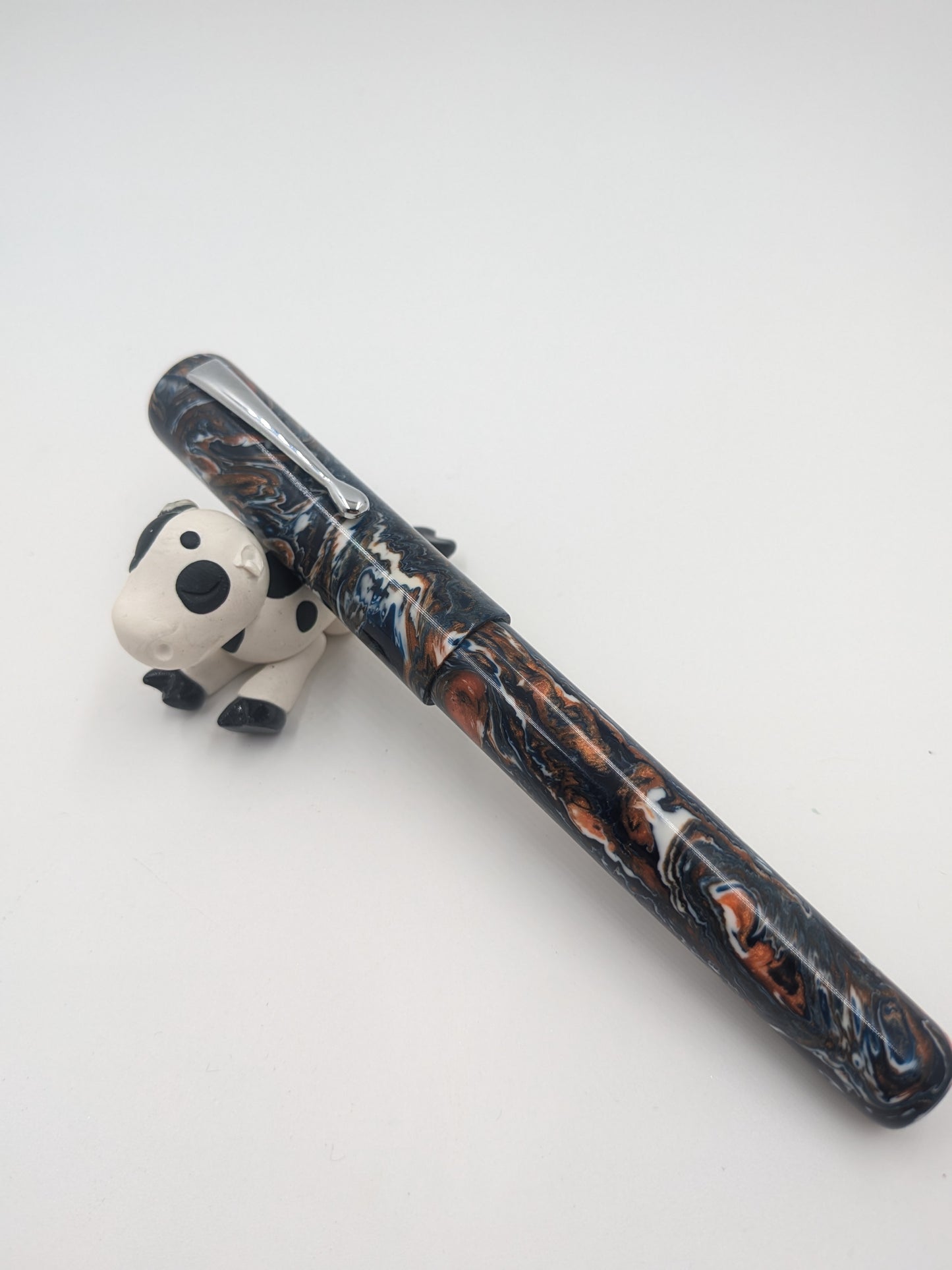 B36 - (DivinePens) - Evancio - Tiger Pride