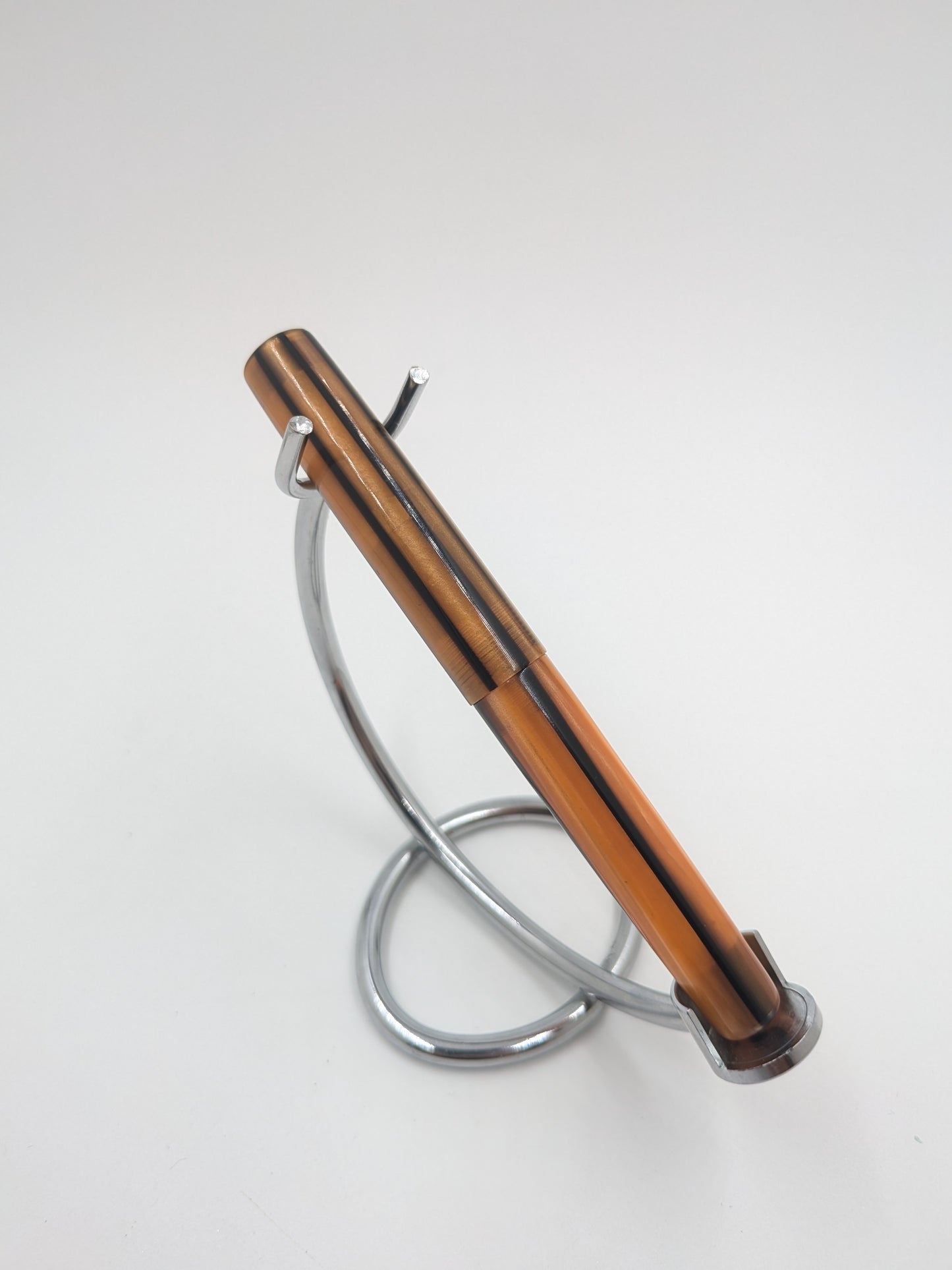 F14 - (Bexley)- Black and Tan