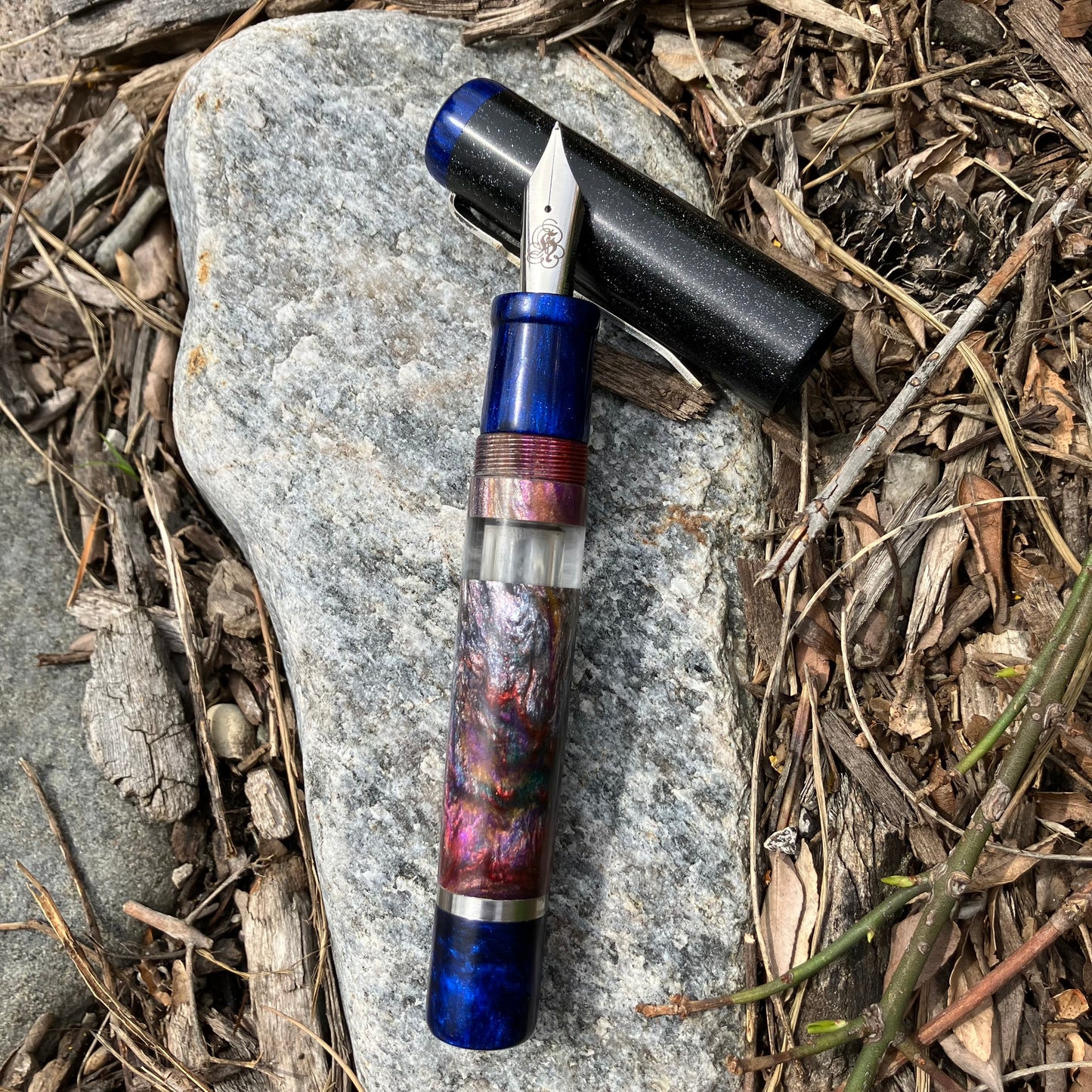 B46 - (SNR) - Jewel tone König (Kölbenfüller)