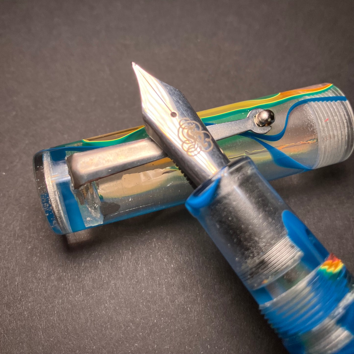 B36 - Evancio - Fun-house acrylic Piston Filler