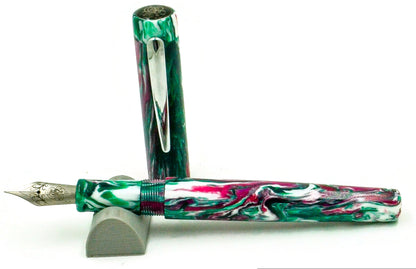 B24  -  Divine Island Turning Supply - Jaded Rose w/Clip