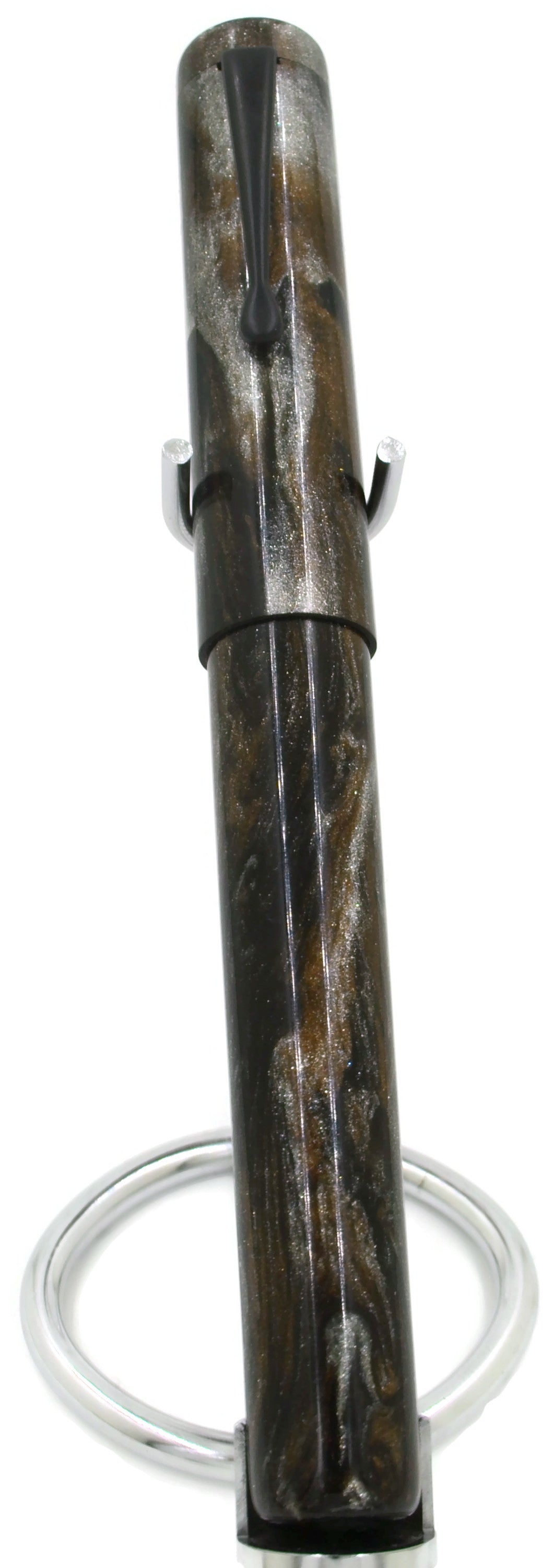 M566C - (Evancio) - Heimdallr resin - BOCK #8 Titanium M nib w-ebonite feed