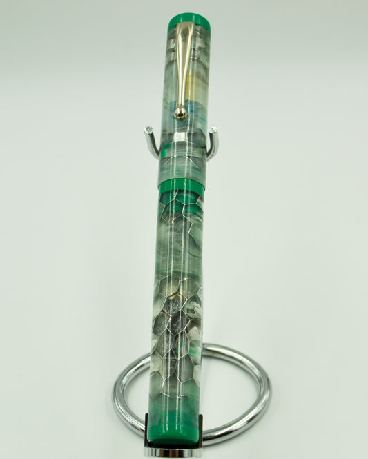 M834A - Teal honeycomb demonstrator with Ebonite accents - Jowo 1.1 two tone ( Black Ruthenium -Rhodium)