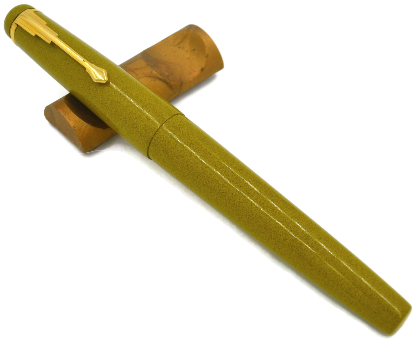 M614C - Americana Pro -Yellow Ebonite