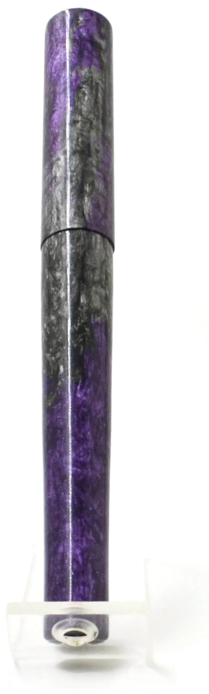 B24 - (SNR) Black Panther (220591)