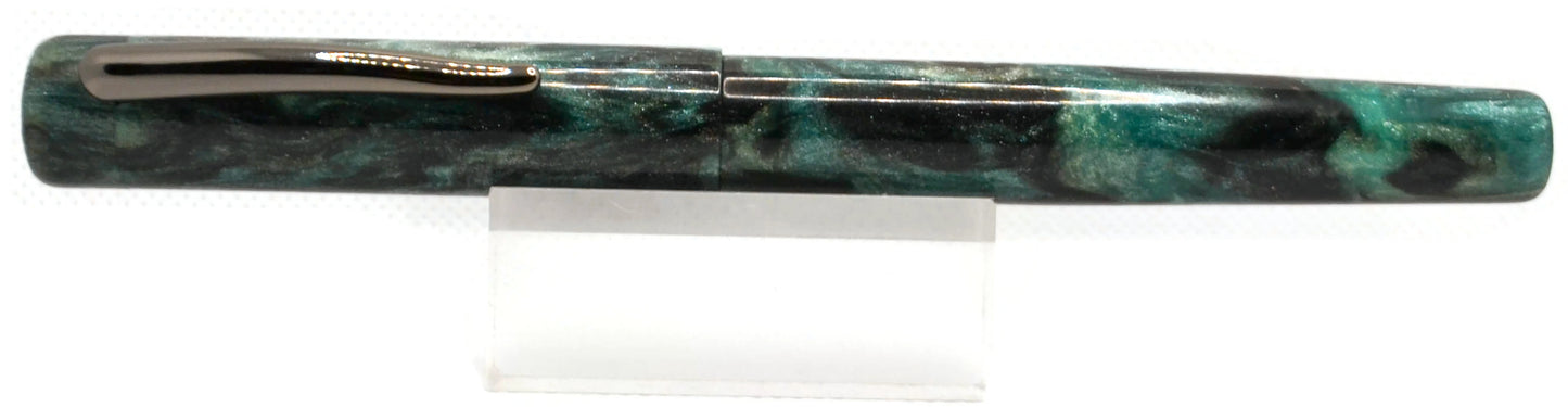 B24  - {Diamondcast} - Teal & Black Gunmetal Clip