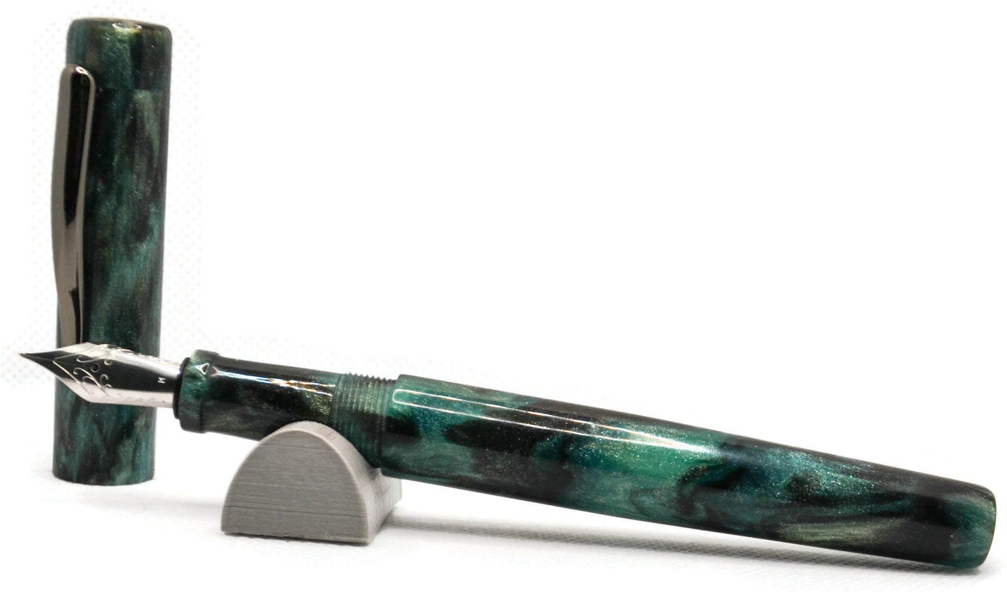 B24  - {Diamondcast} - Teal & Black Gunmetal Clip
