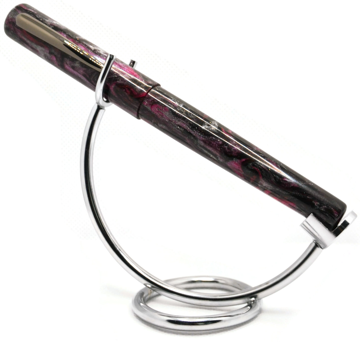 B24 - (Diamondcast) Derby Girl  w/Gunmetal clip