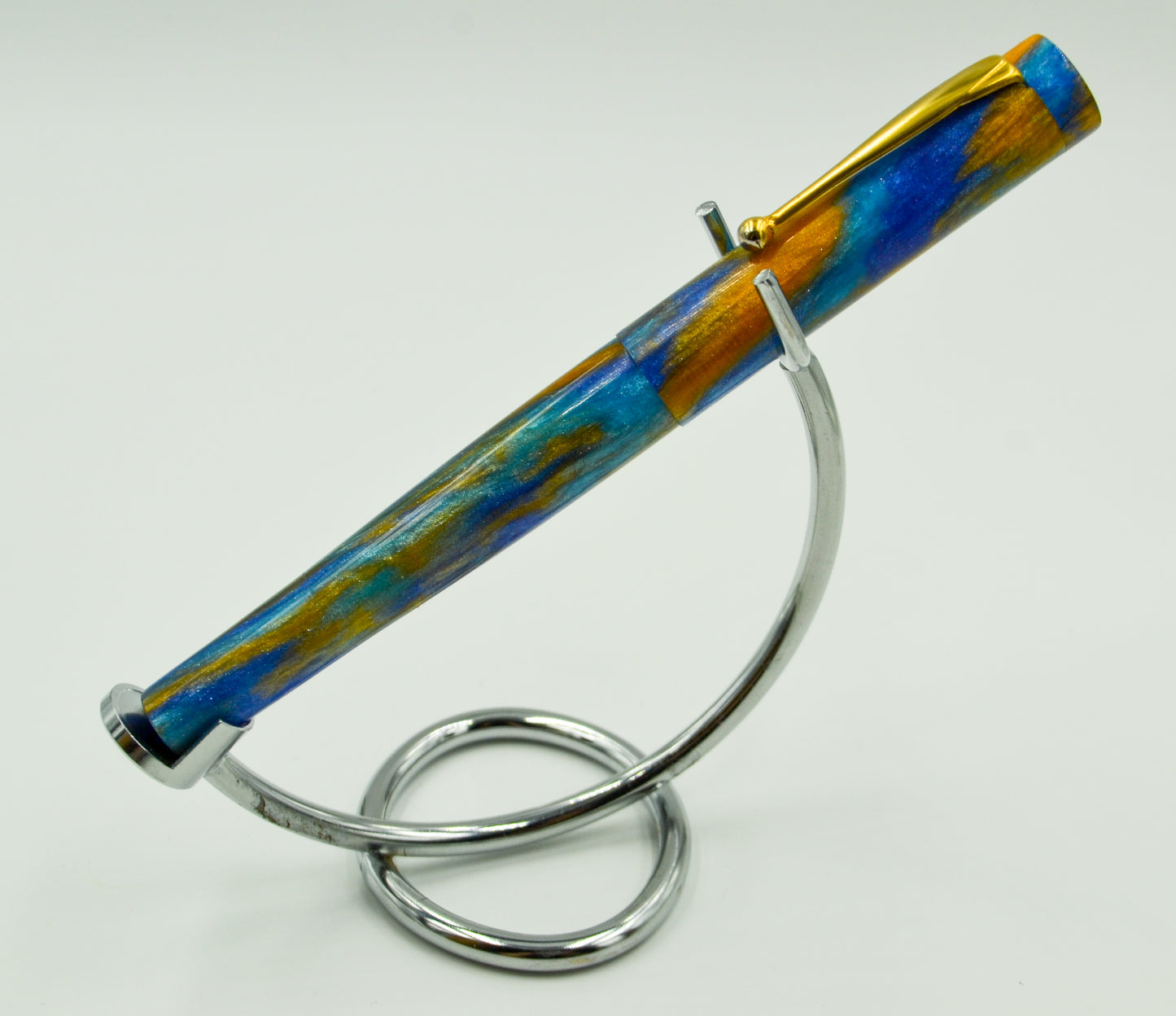 M414C - Blue Macaw Diamond Cast