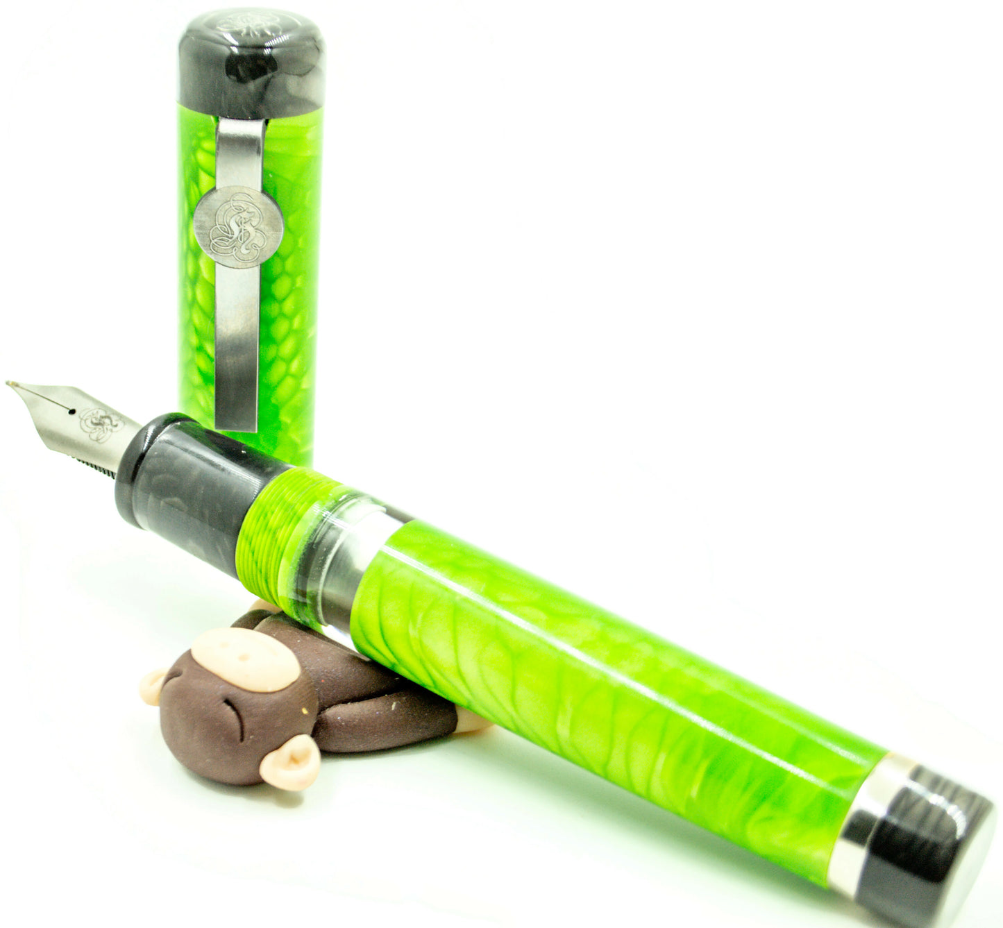 B46 - König - Juma Green Mamba and Carbon Black