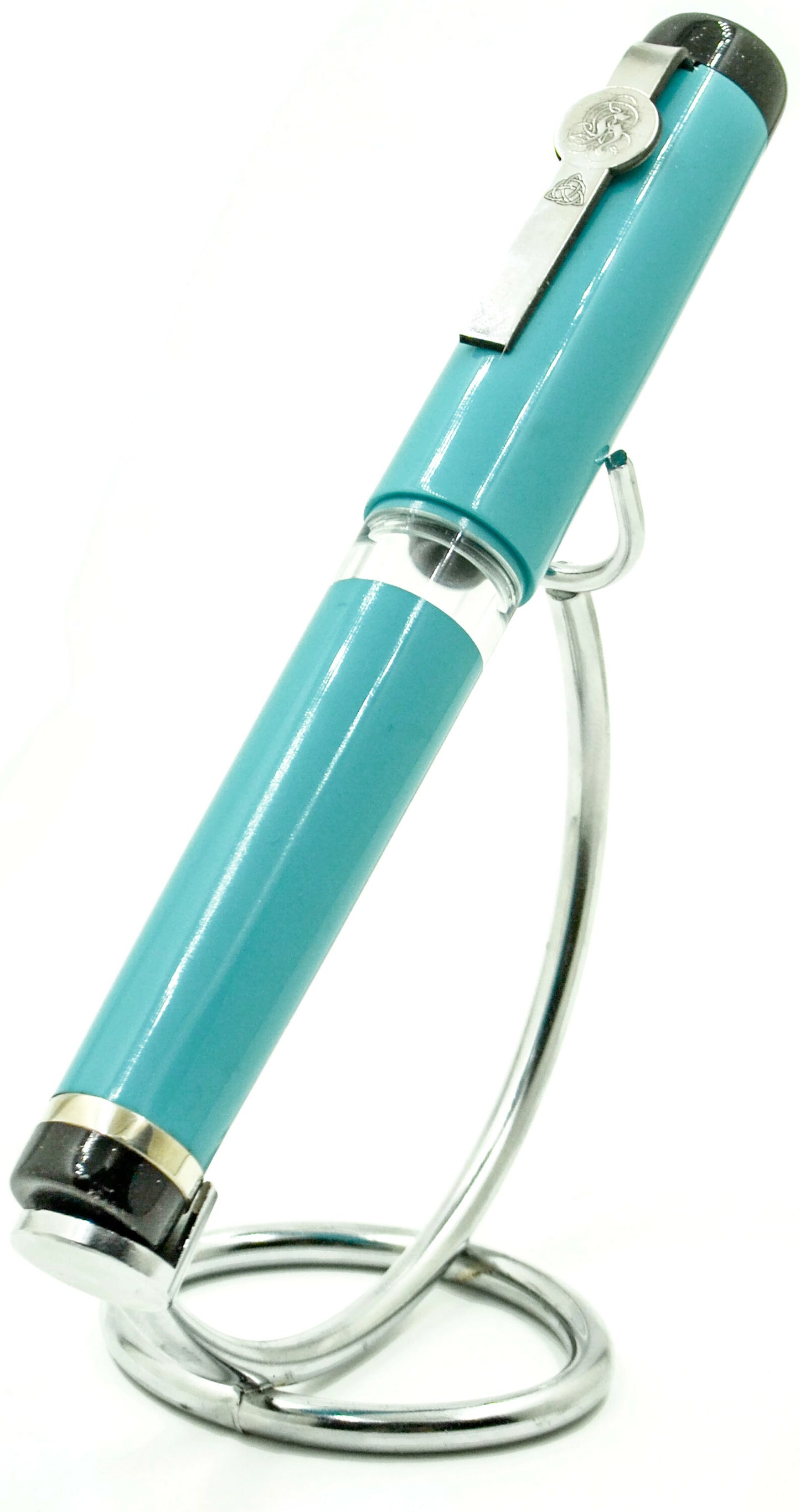 B46 - König - Baby Blue with Black Trim