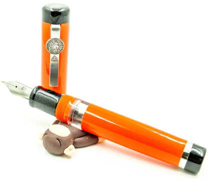 B46 - König - Orange with Black Trim