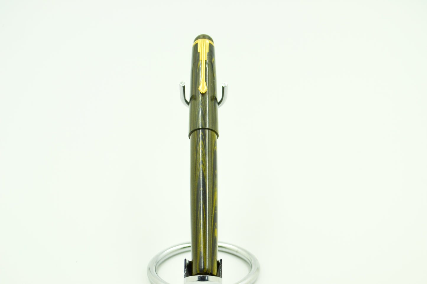 M614C - Americana Pro Black-Yellow Ebonite